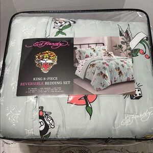 Ed Hardy King 8 Piece Reversible Comforter Bedding Panther Snake Cowboy Skull